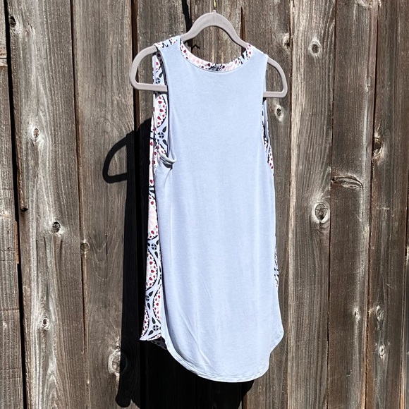 Loft sleeveless top size small - Picture 10 of 15